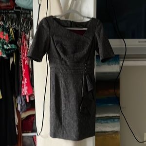 Perfect condition structured dress size 00 WHBM